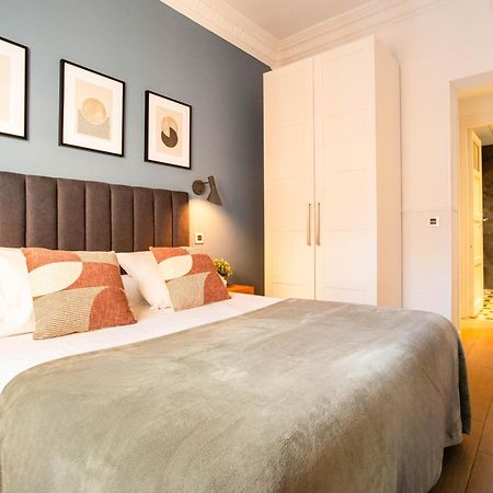 Apolo En Madrid Apartman Kültér fotó